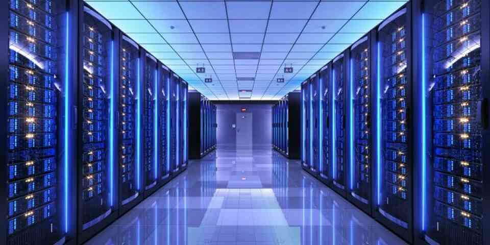 Cara Memilih Genset untuk Data Center agar Server Tetap Aman